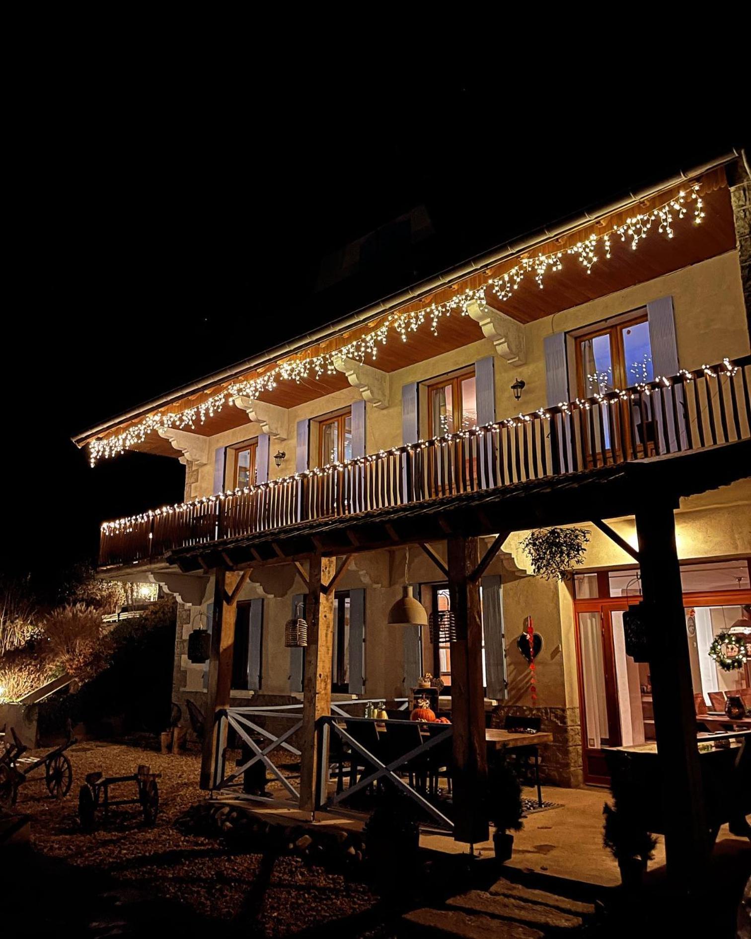 La Maison Du Chevalier Marat Екстериор снимка
